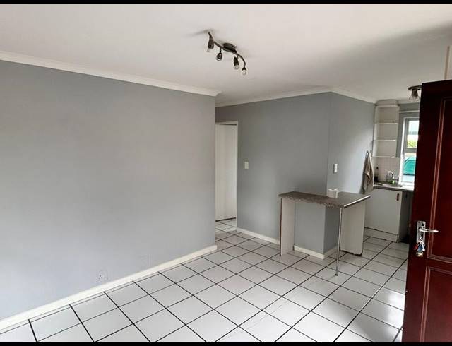 2 BEDROOM PROPERTY TO RENT IN GLENCAIRN